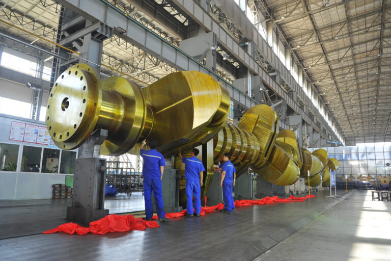 7G80ME-C marine crankshaft (MAN series) developed and manufactured by HDM